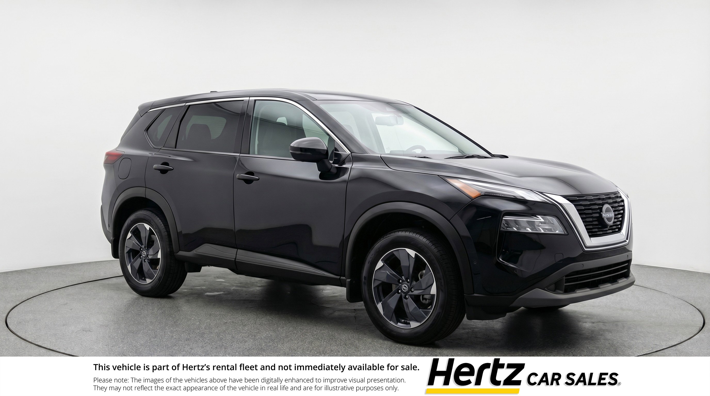 Used 2025 Nissan Rogue SV image 1