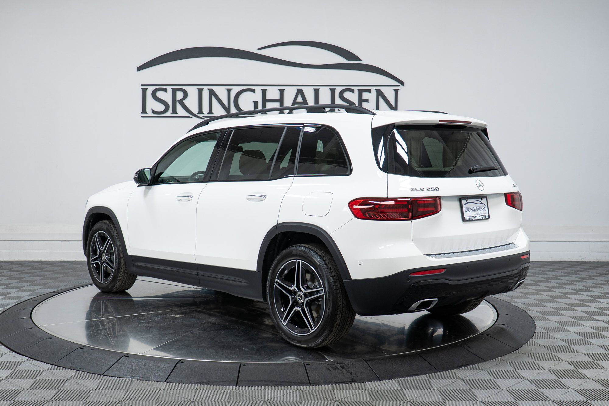 New 2026 Mercedes-Benz GLB 250 4MATIC image 7