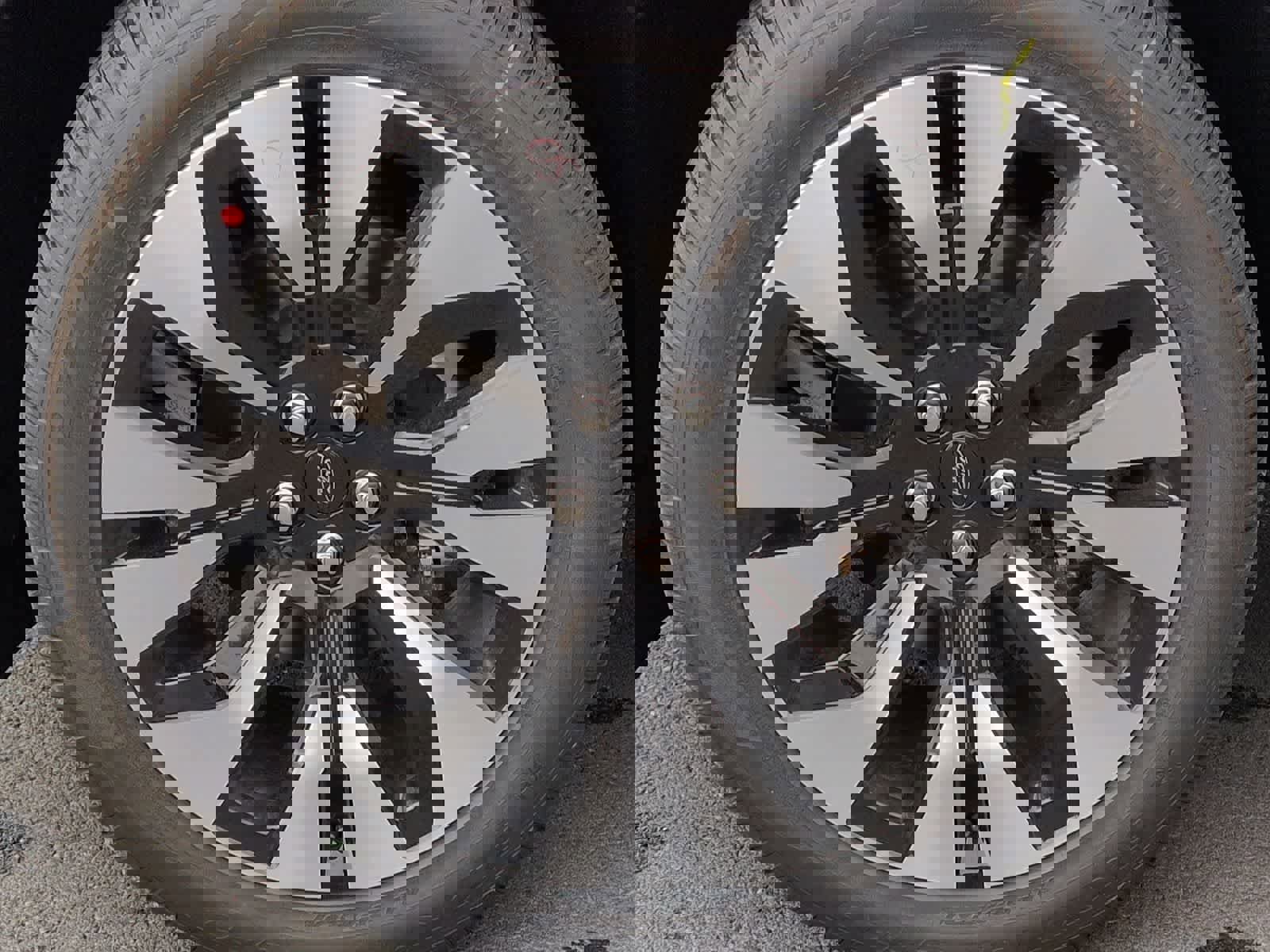 Used 2026 Ford Explorer Platinum w/ LUX Leather Package image 14