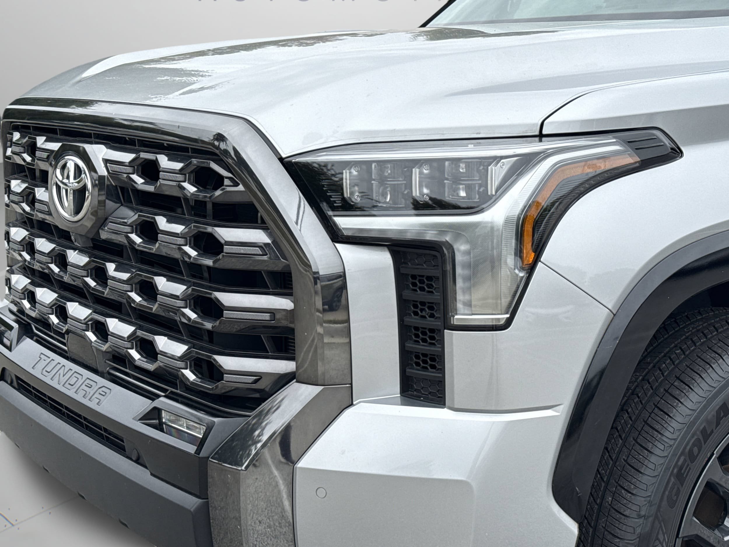 Used 2023 Toyota Tundra Platinum AWD/4WD image 34