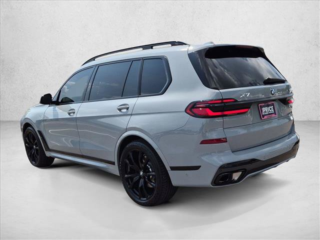 Used 2026 BMW X7 xDrive40i w/ M Sport Package AWD/4WD image 8