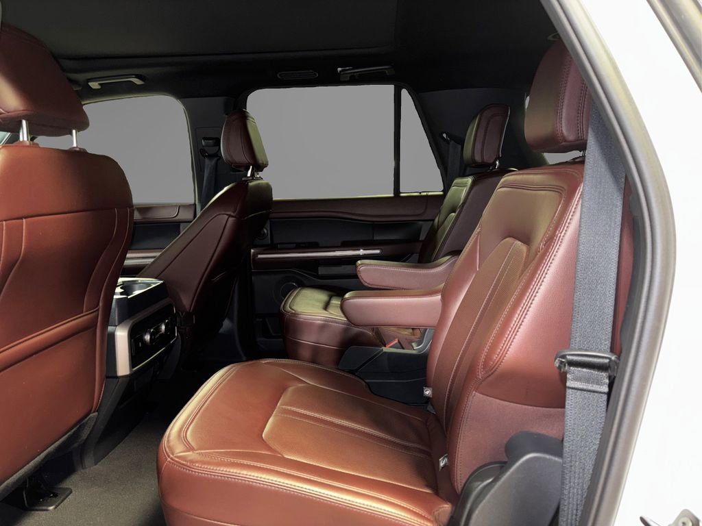 Used 2024 Ford Expedition Max Limited image 10