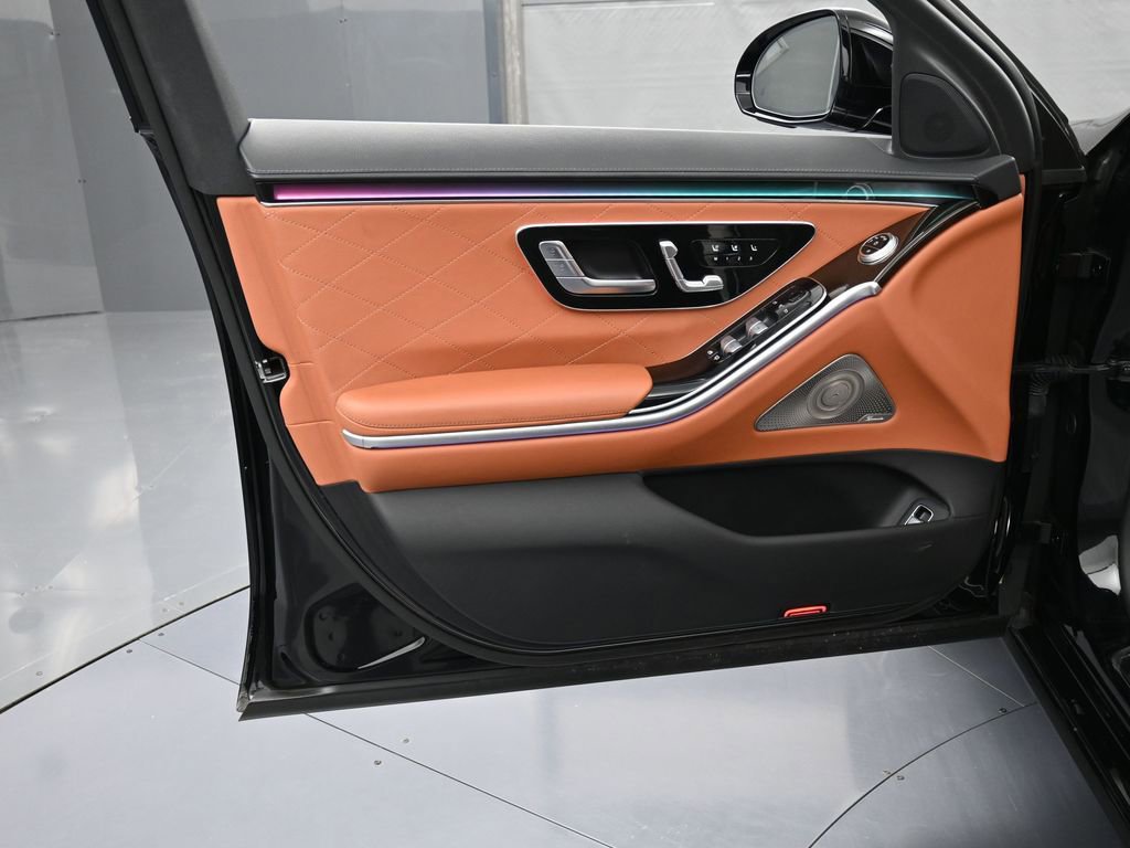 Used 2023 Mercedes-Benz S 580 4MATIC Sedan image 16