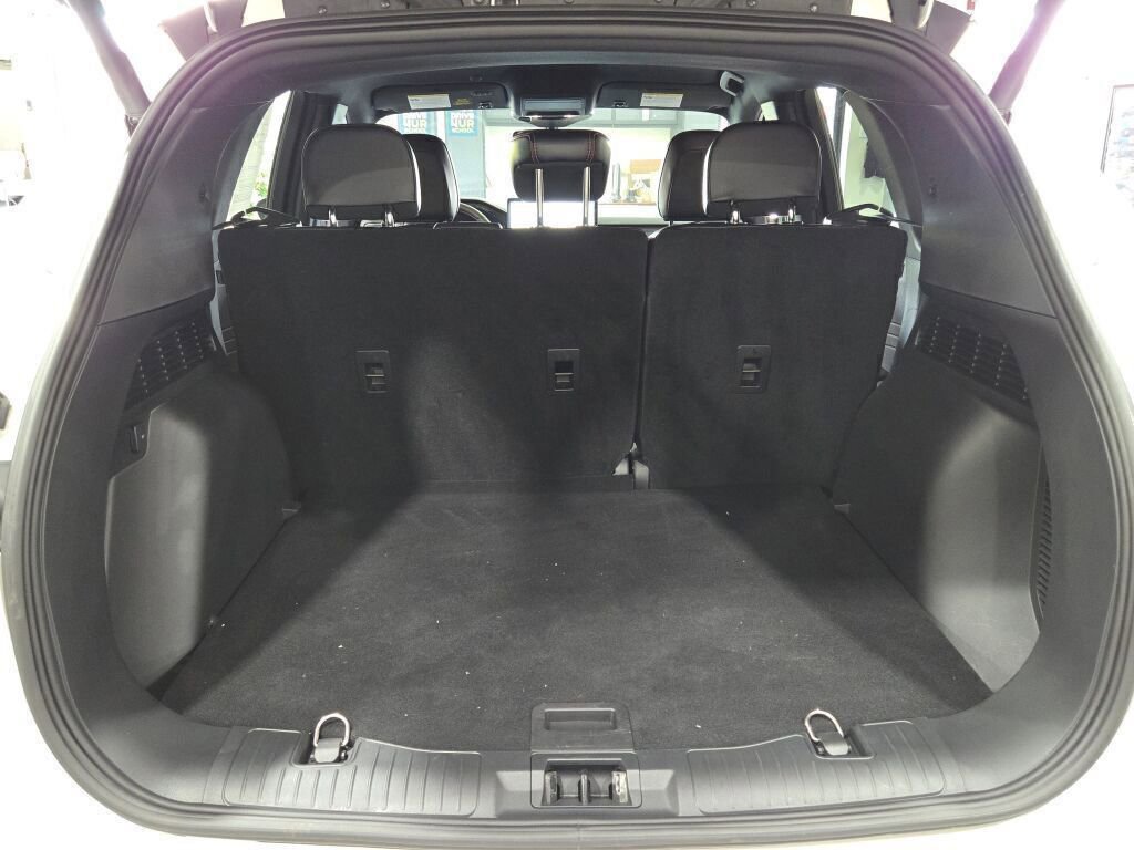 Used 2023 Ford Escape ST-Line Elite image 18