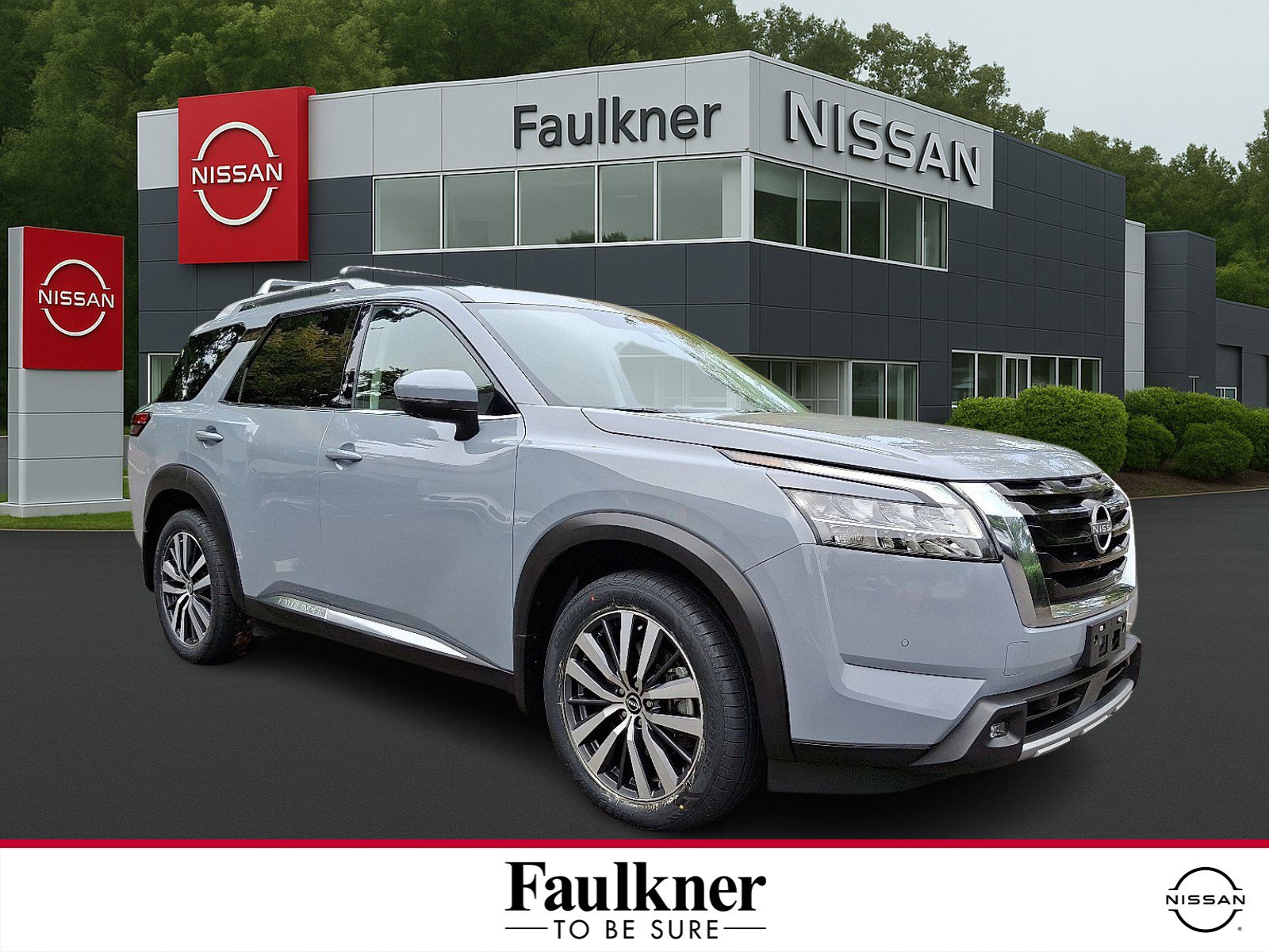 Certified 2022 Nissan Pathfinder Platinum w/ Cargo Package