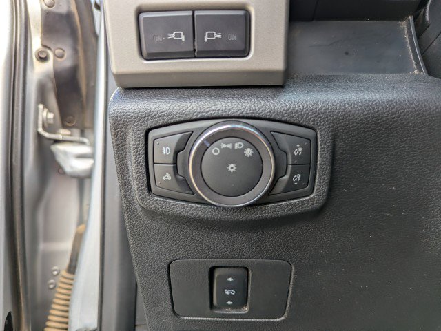 Used 2019 Ford F250 Lariat w/ Lariat Value Package image 17