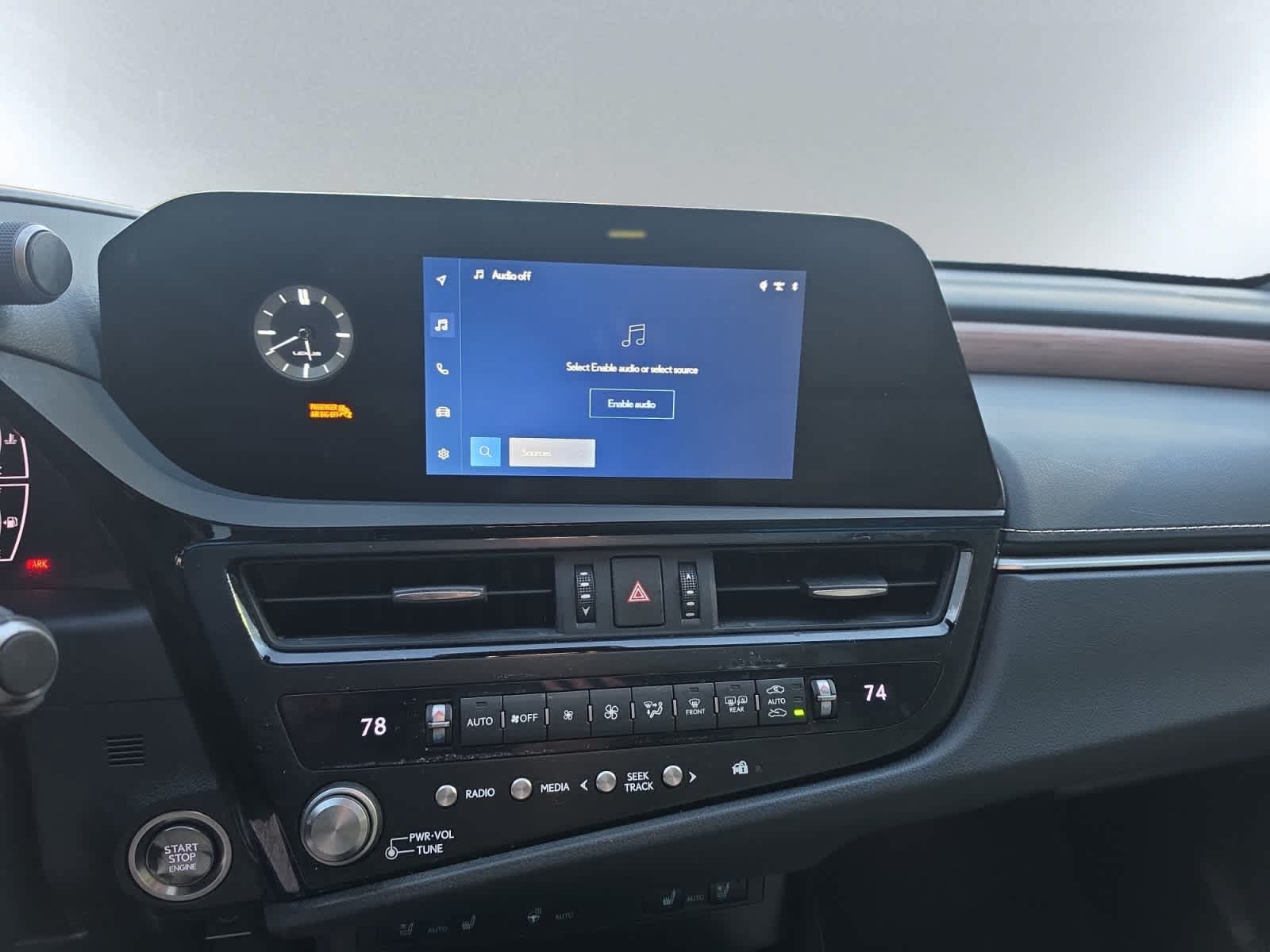 Used 2025 Lexus ES 350 w/ Premium Package FWD image 14