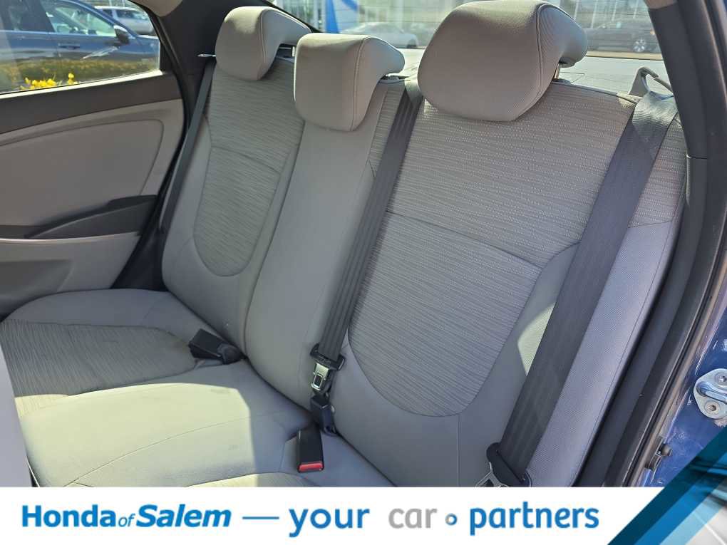 Used 2017 Hyundai Accent SE FWD image 13