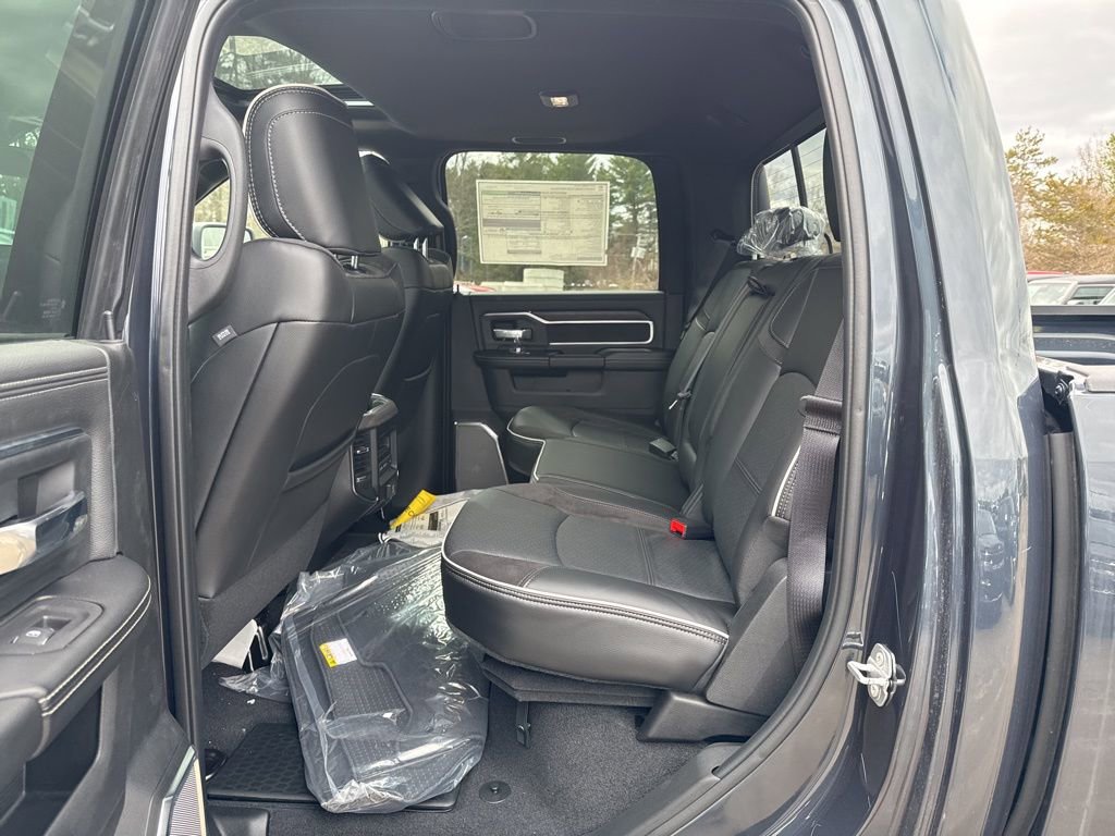 New 2026 RAM 2500 Laramie AWD/4WD image 26