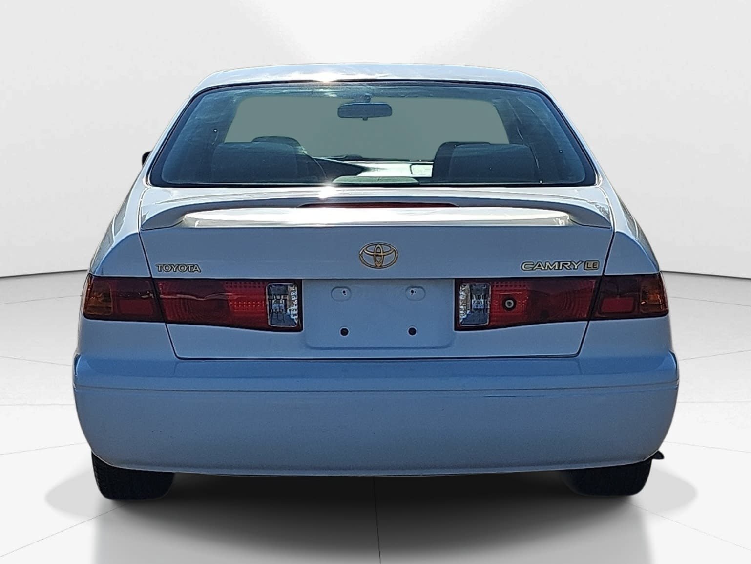 Used 2000 Toyota Camry LE FWD image 7