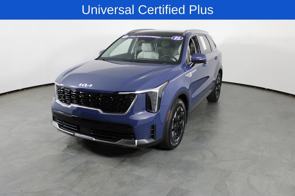 Used 2025 Kia Sorento S w/ Panoramic Sunroof Package FWD image 2