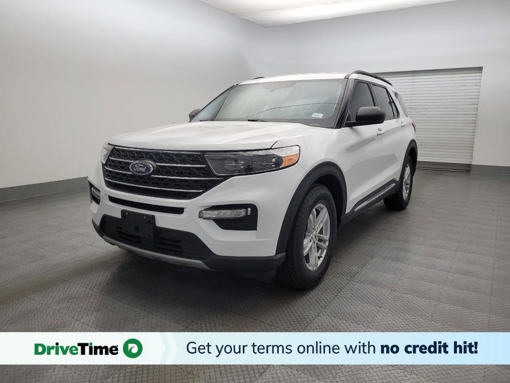 Used 2023 Ford Explorer XLT w/ Equipment Group 202A RWD image 1