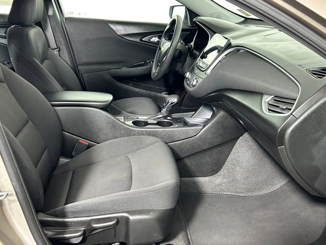 Used 2024 Chevrolet Malibu LS FWD image 8