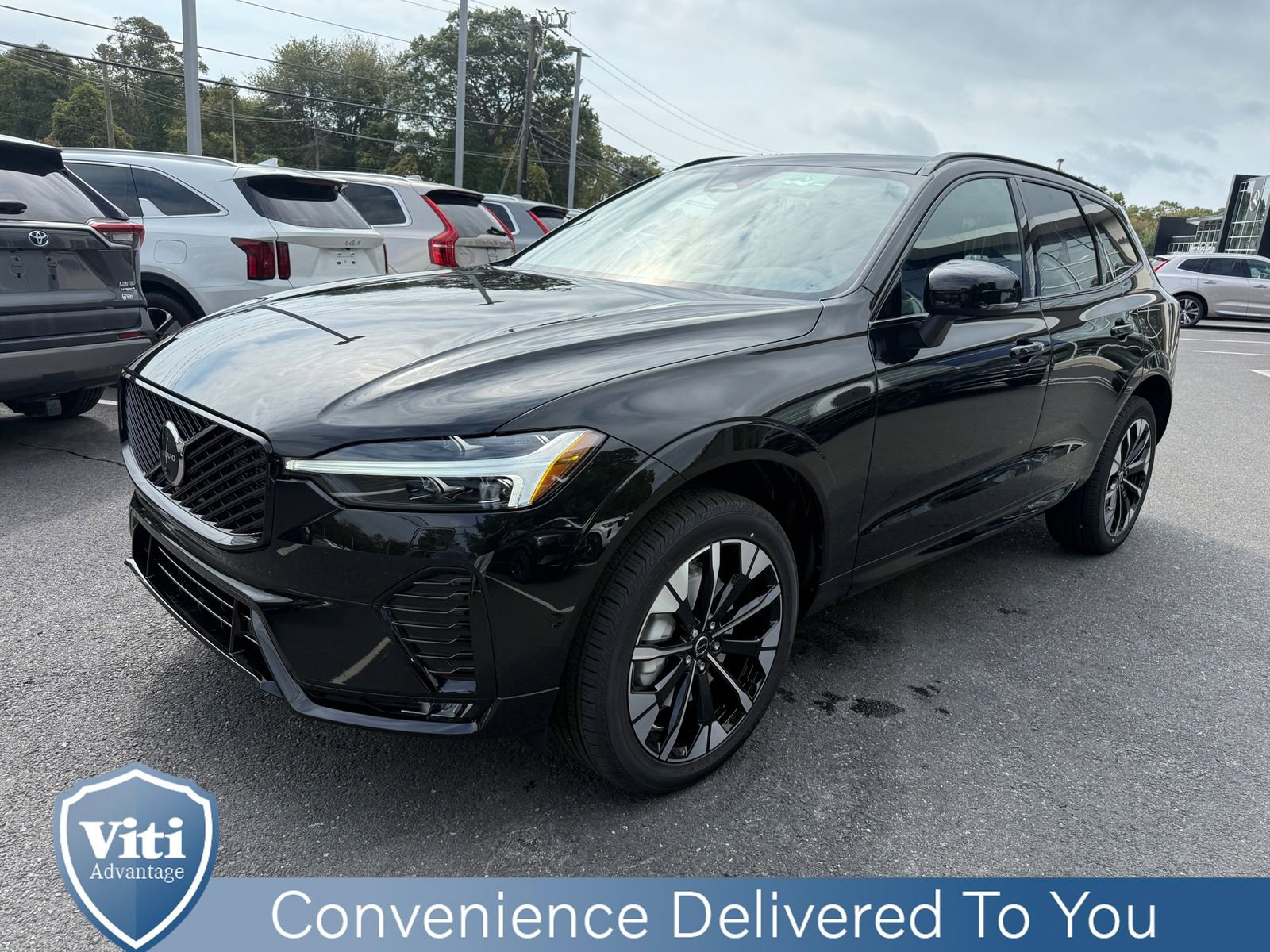 New 2026 Volvo XC60 B5 Plus w/ Protection Package Premier image 4