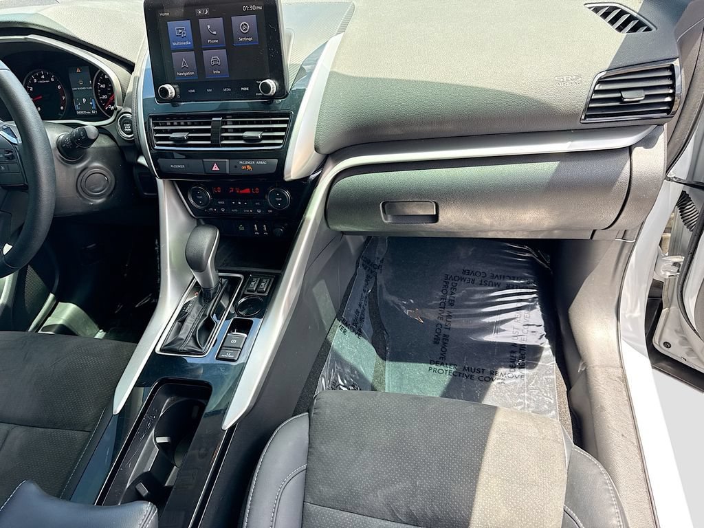 Used 2022 Mitsubishi Eclipse Cross SEL FWD image 17