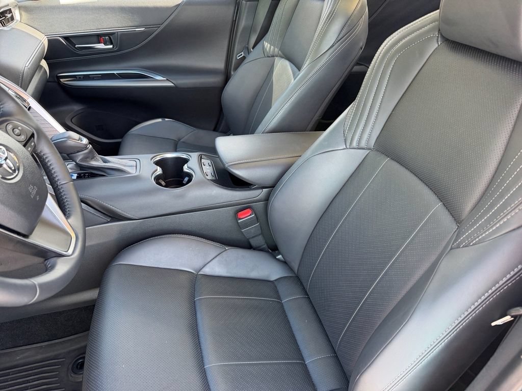 Used 2023 Toyota Venza Limited AWD/4WD image 10