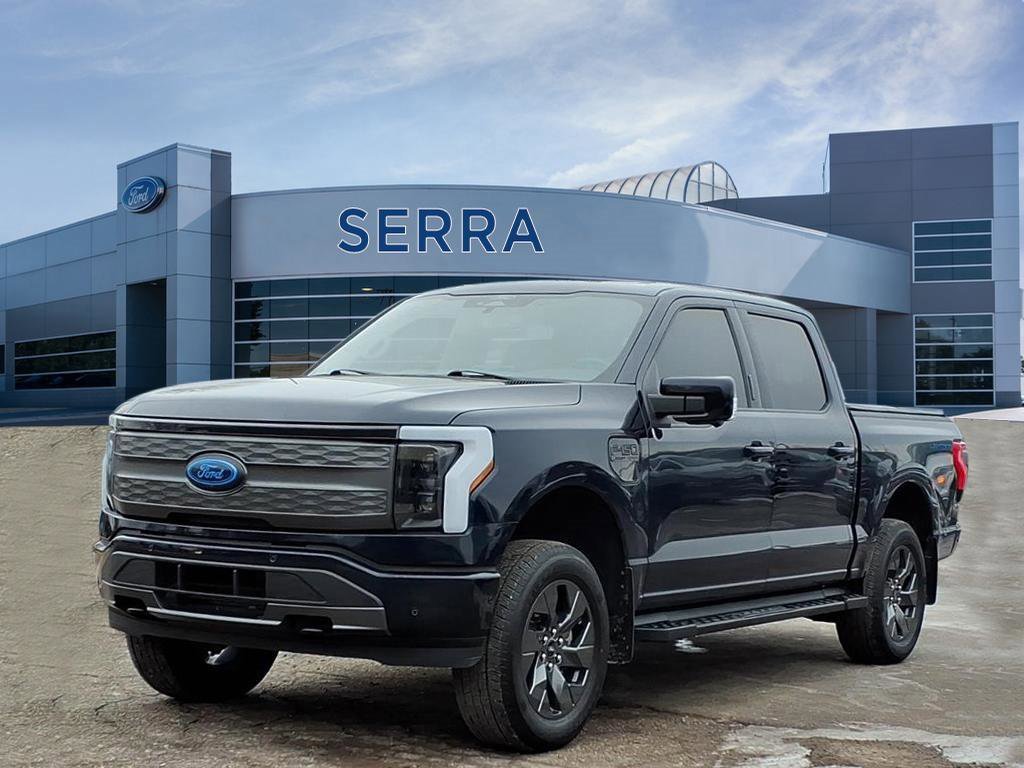 Used 2022 Ford F150 Lightning Lariat image 1