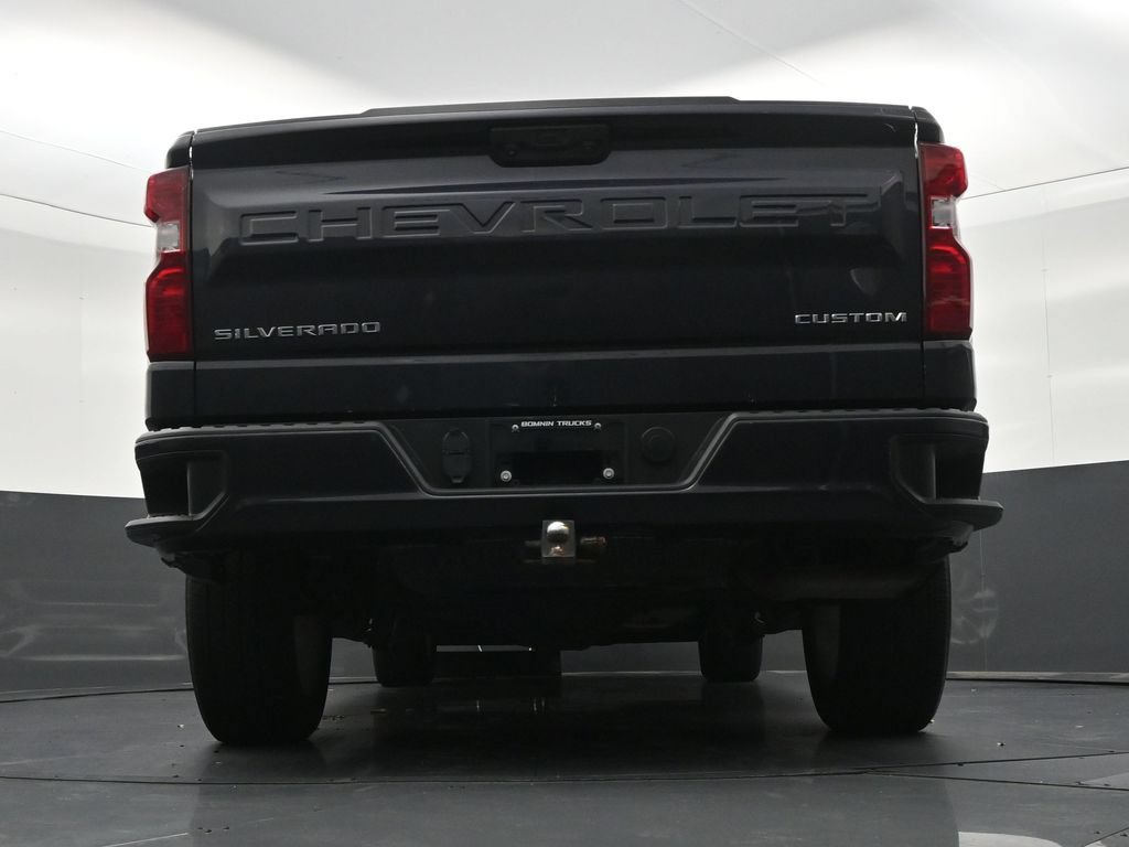 Used 2023 Chevrolet Silverado 1500 Custom RWD image 28