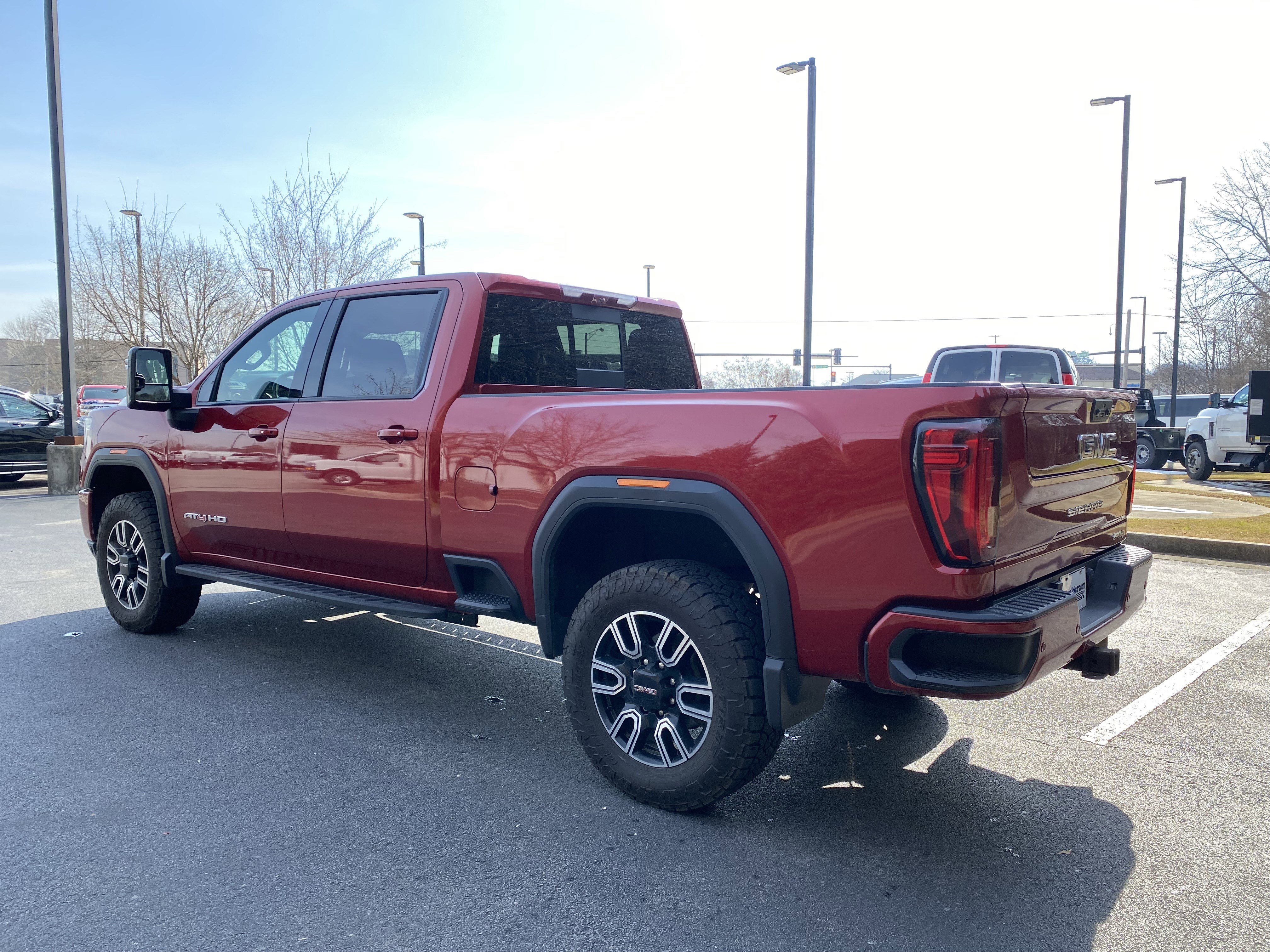 Used 2021 GMC Sierra 2500 AT4 w/ AT4 Premium Plus Package image 7