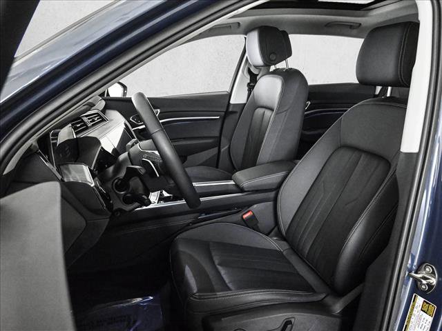 Certified 2024 Audi Q8 e-tron Premium Plus w/ Premium Plus Package image 17