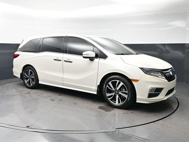 Used 2019 Honda Odyssey Elite image 3