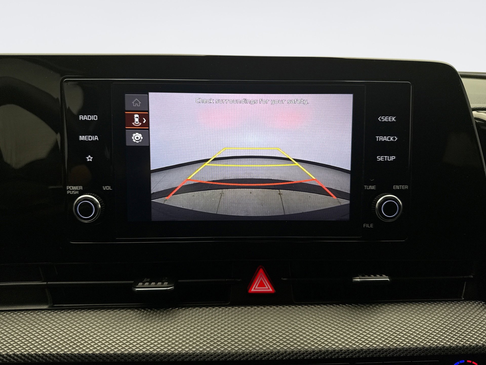 Used 2023 Kia Sportage LX image 15