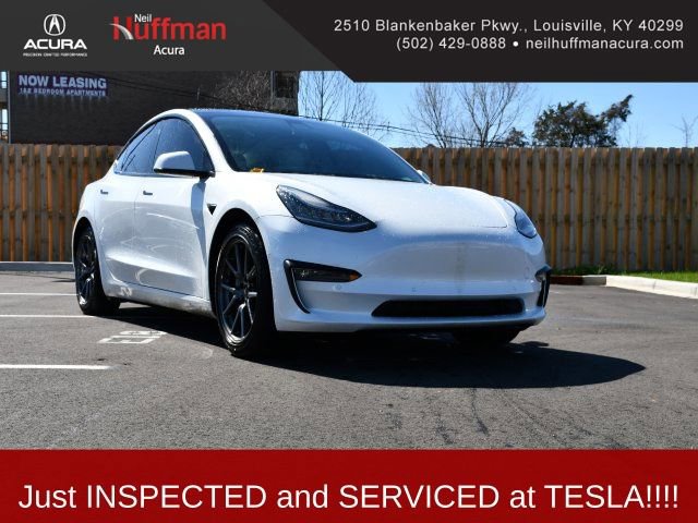 Used 2020 Tesla Model 3 Standard Range image 1