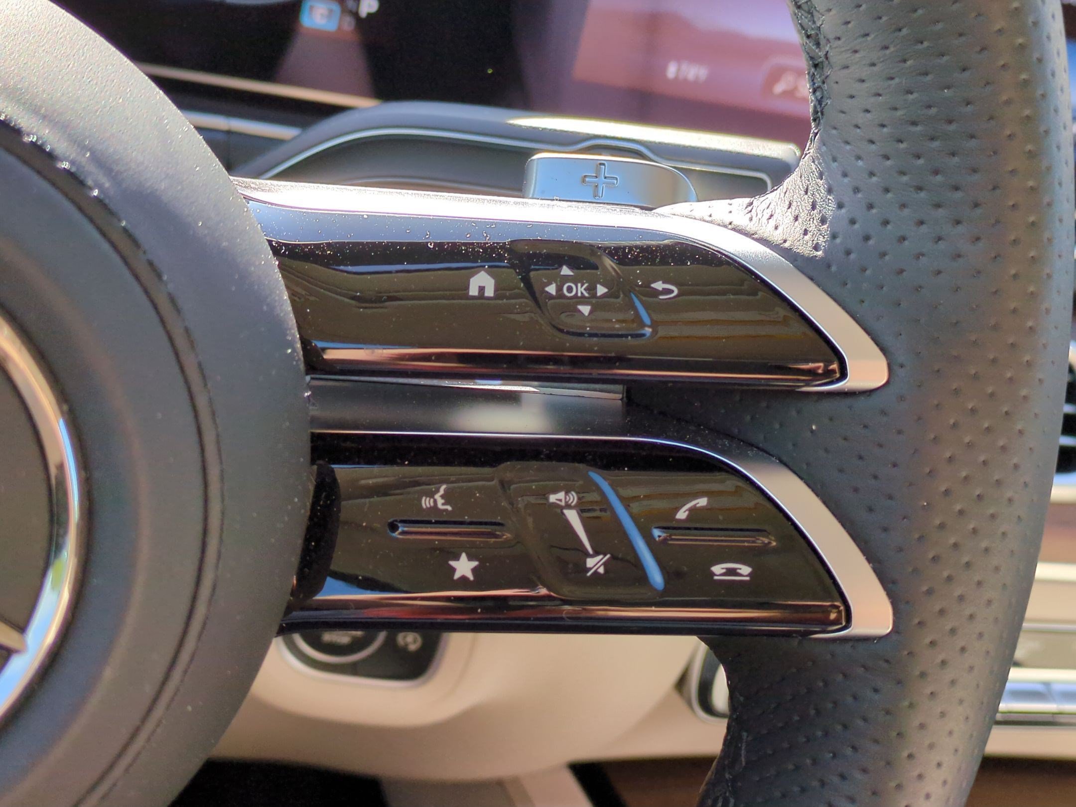 Certified 2025 Mercedes-Benz GLS 450 4MATIC image 18