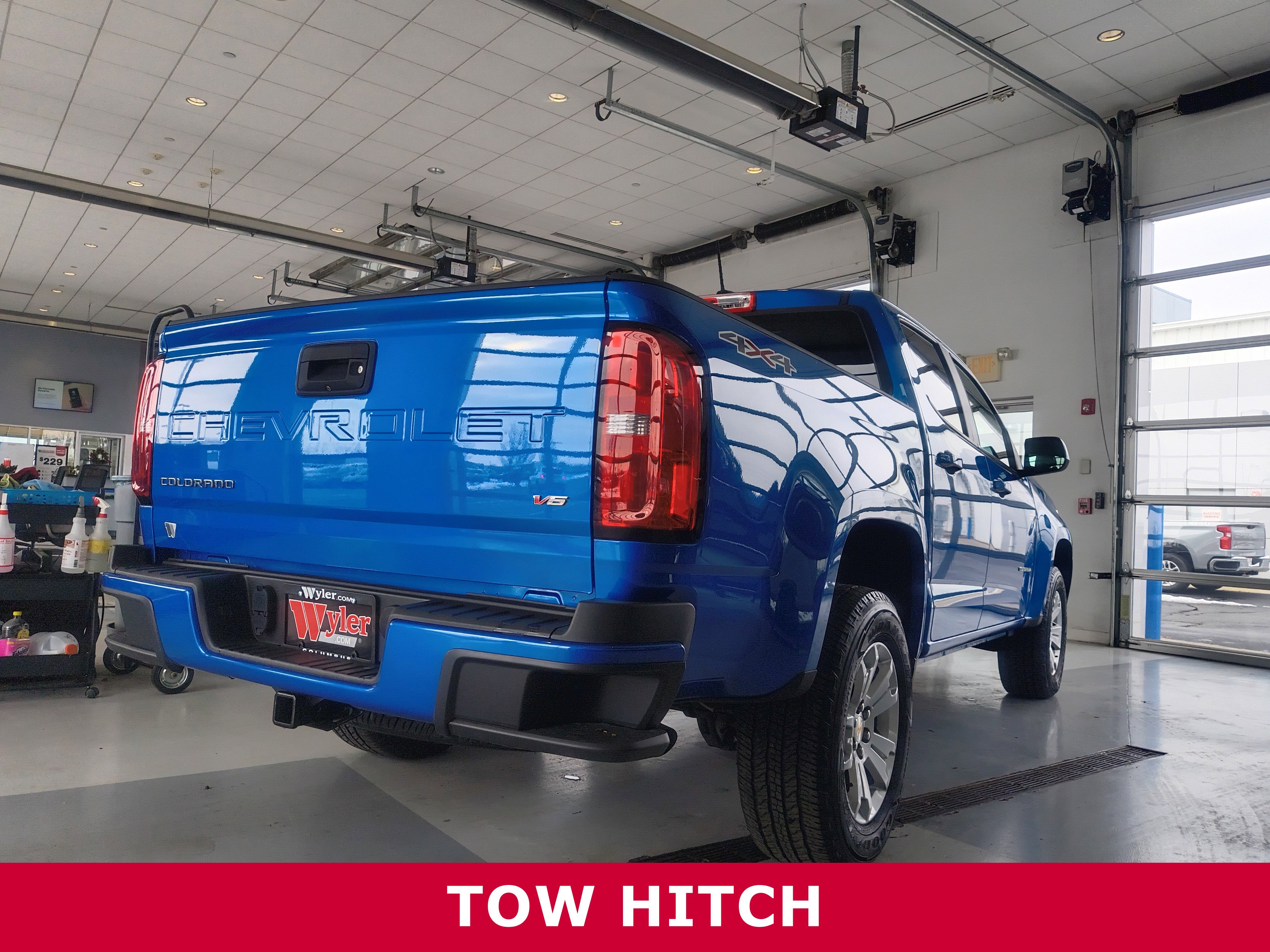 Used 2022 Chevrolet Colorado LT w/ LT Convenience Package image 4