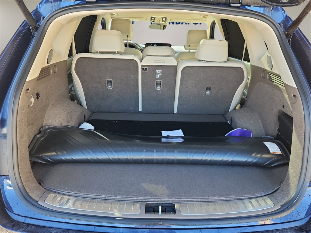 Used 2022 Genesis GV80 2.5T w/ Prestige Package 04 image 12