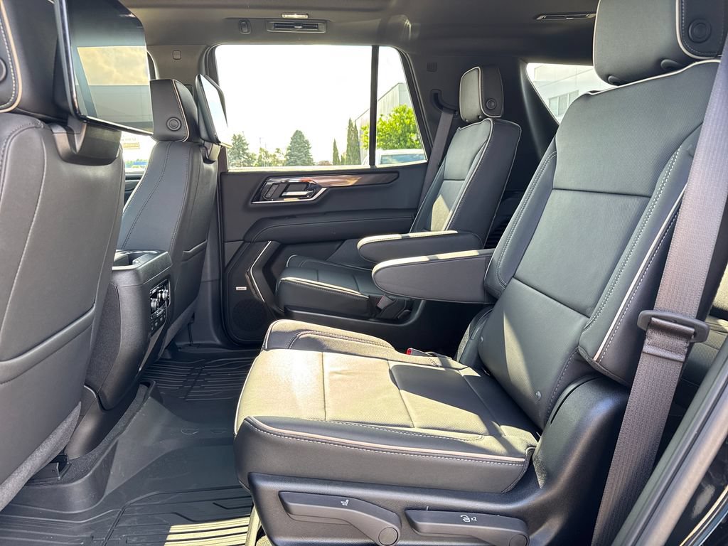 New 2026 GMC Yukon Elevation w/ Elevation Premium Package AWD/4WD image 42