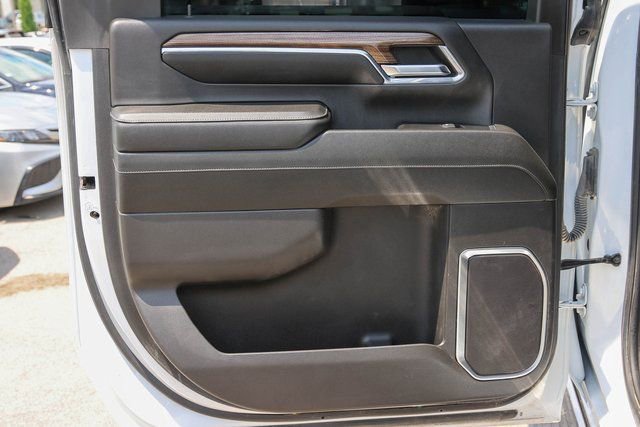 Used 2024 Chevrolet Silverado 2500 LT image 14