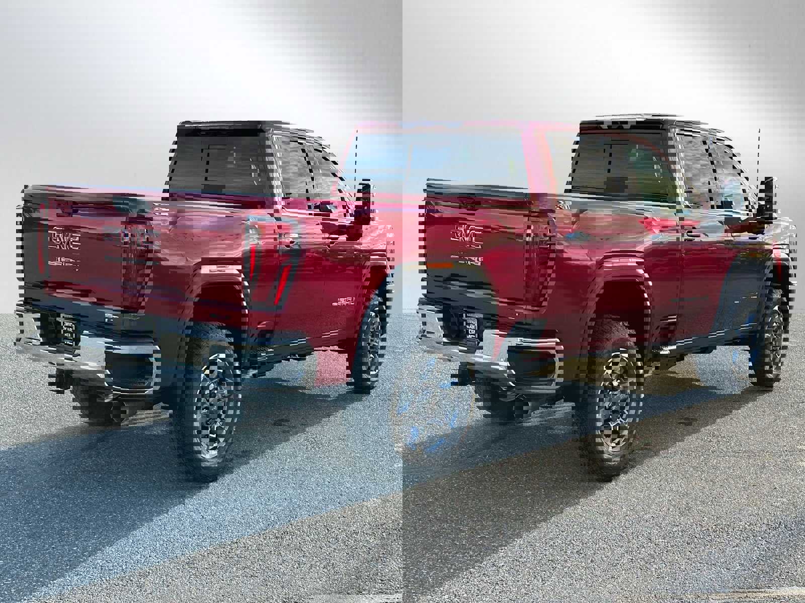 New 2026 GMC Sierra 2500 SLT image 3