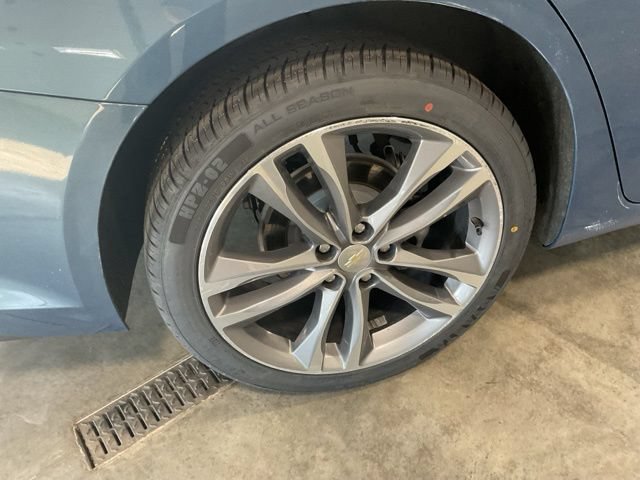 Used 2024 Chevrolet Malibu LT FWD image 23