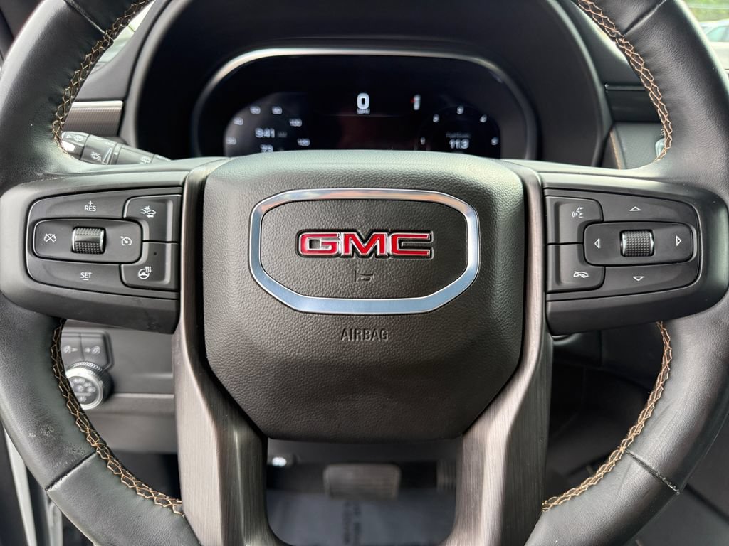 Used 2024 GMC Yukon AT4 AWD/4WD image 20