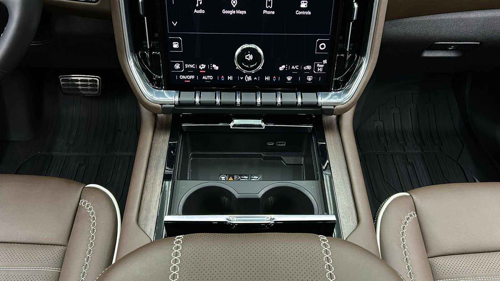 Used 2025 GMC Yukon XL Denali Ultimate image 29