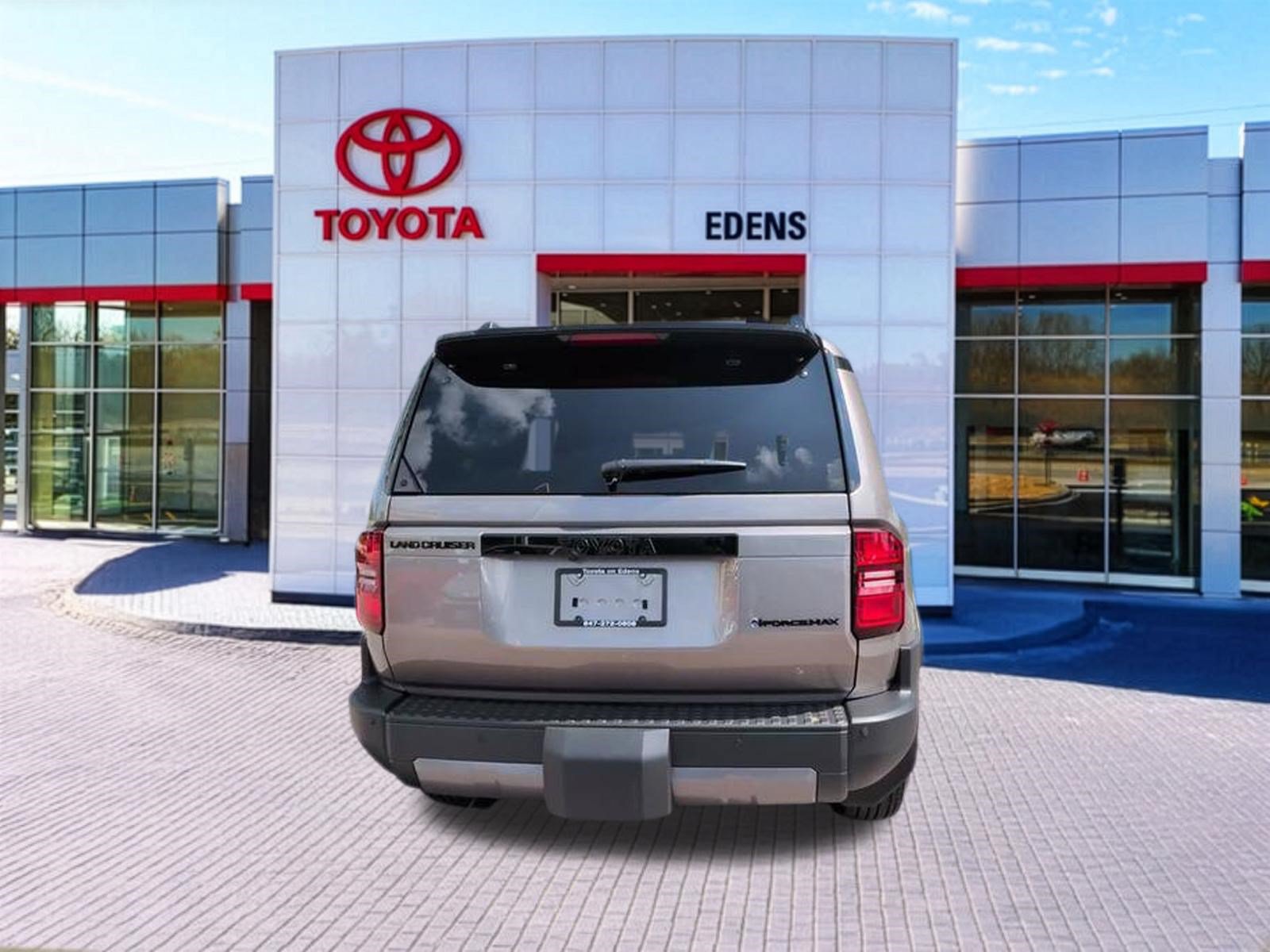 New 2027 Toyota Land Cruiser w/ Premium Package AWD/4WD image 4