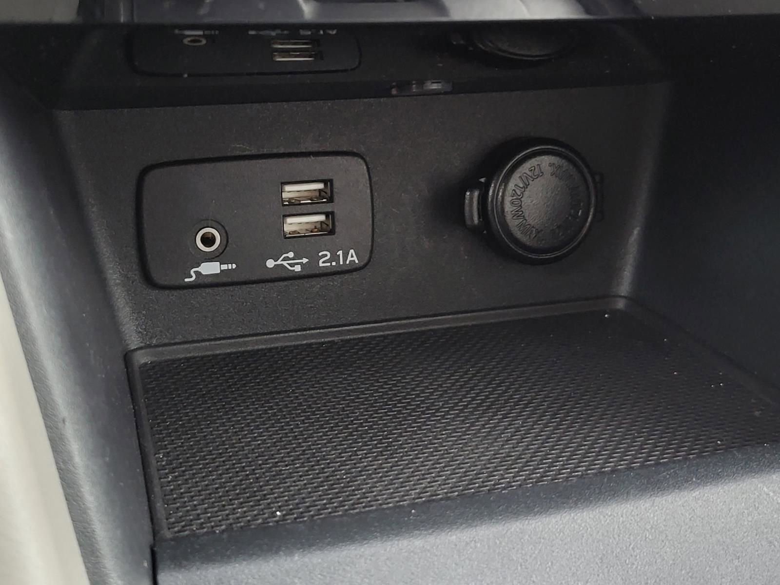 Used 2023 Subaru Forester Premium image 28