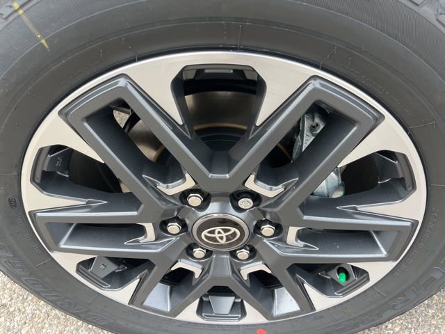 New 2026 Toyota Tundra Limited image 9