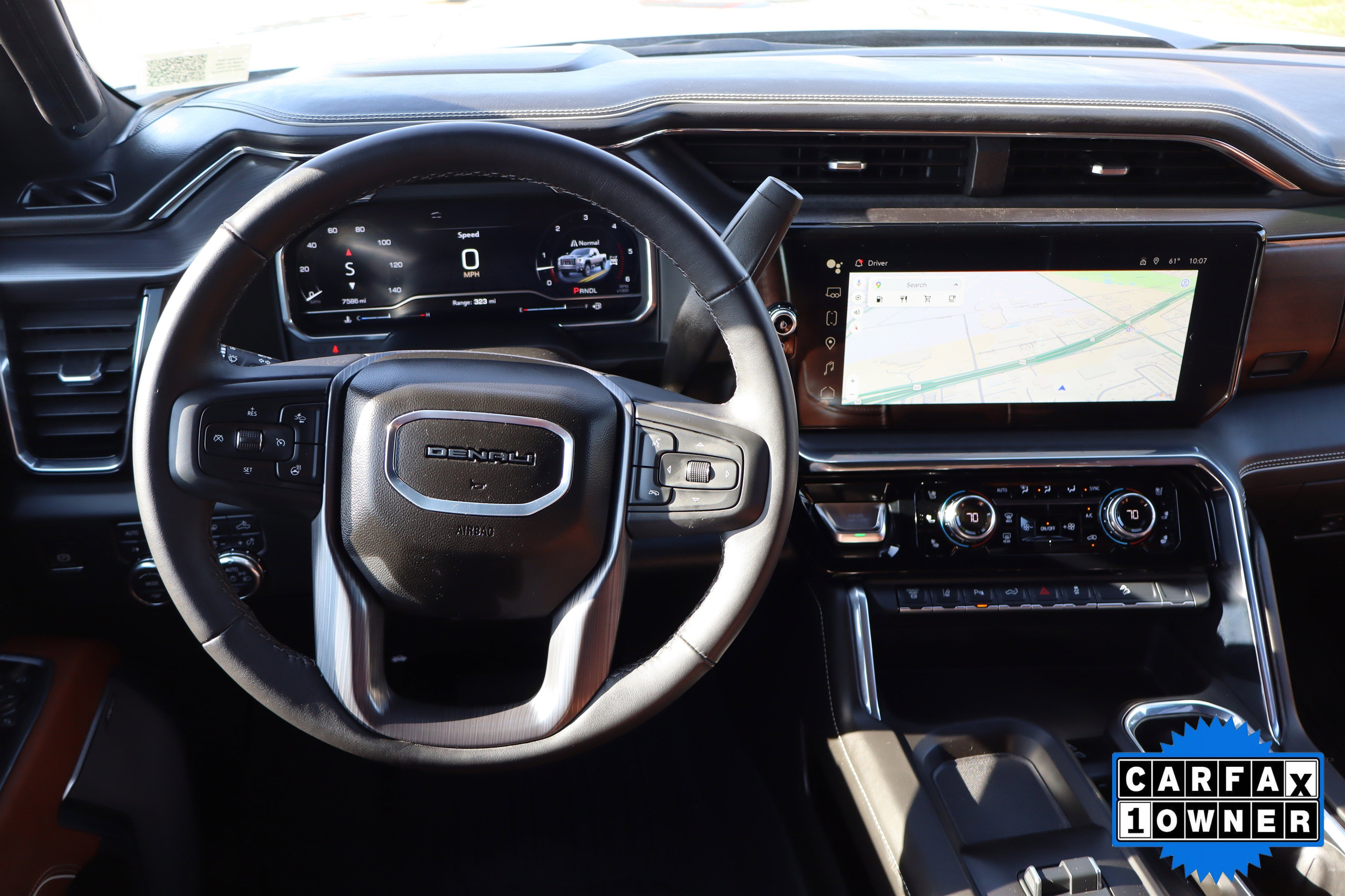 Used 2025 GMC Sierra 2500 Denali Ultimate image 18