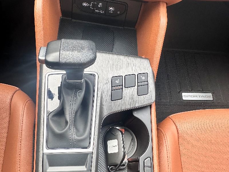 Used 2026 Kia Sportage X-Line w/ X-Line Premium Package image 12