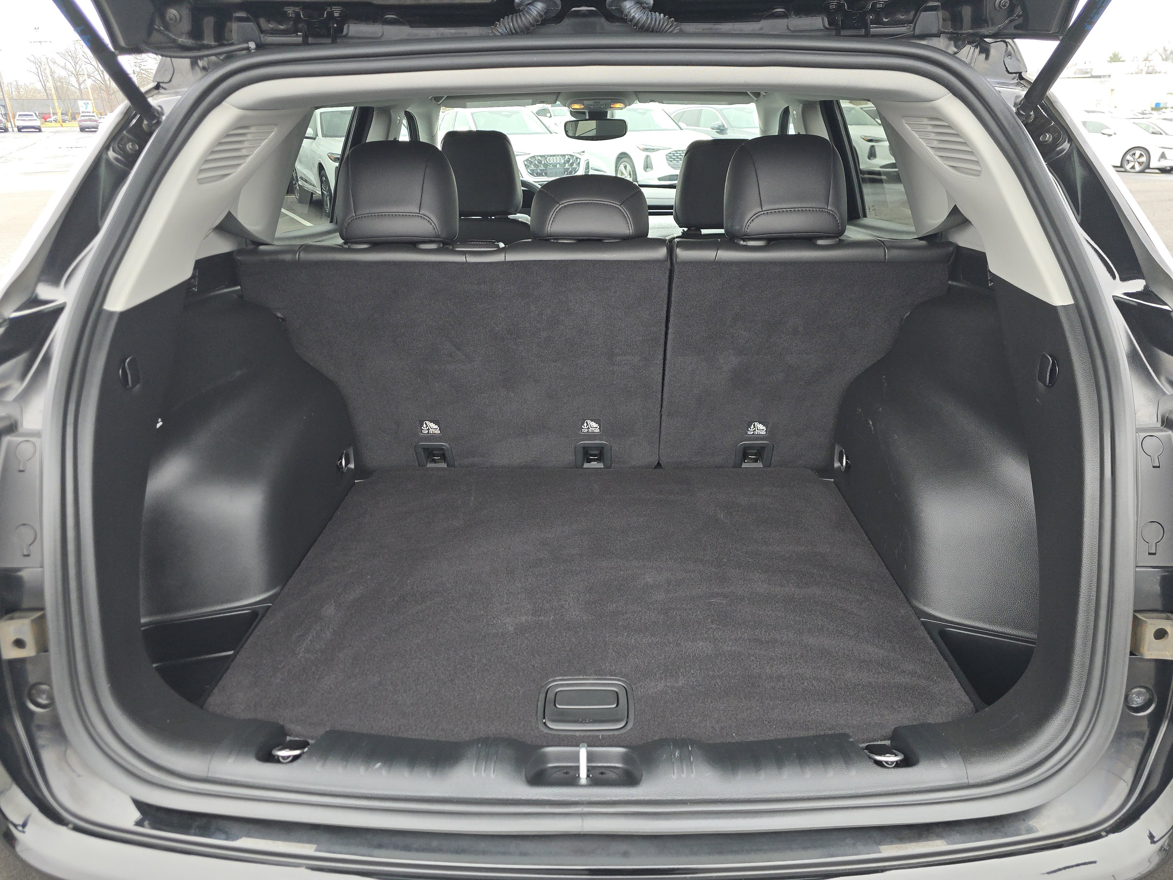 Used 2022 Jeep Compass Latitude image 15