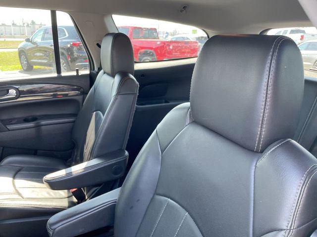 Used 2017 Buick Enclave Leather image 11
