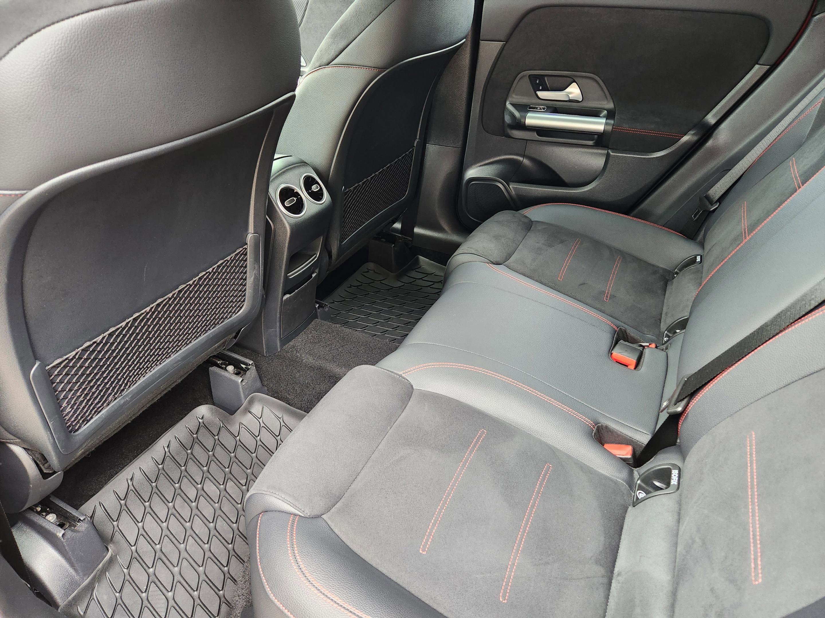 Certified 2025 Mercedes-Benz GLA 250 image 22