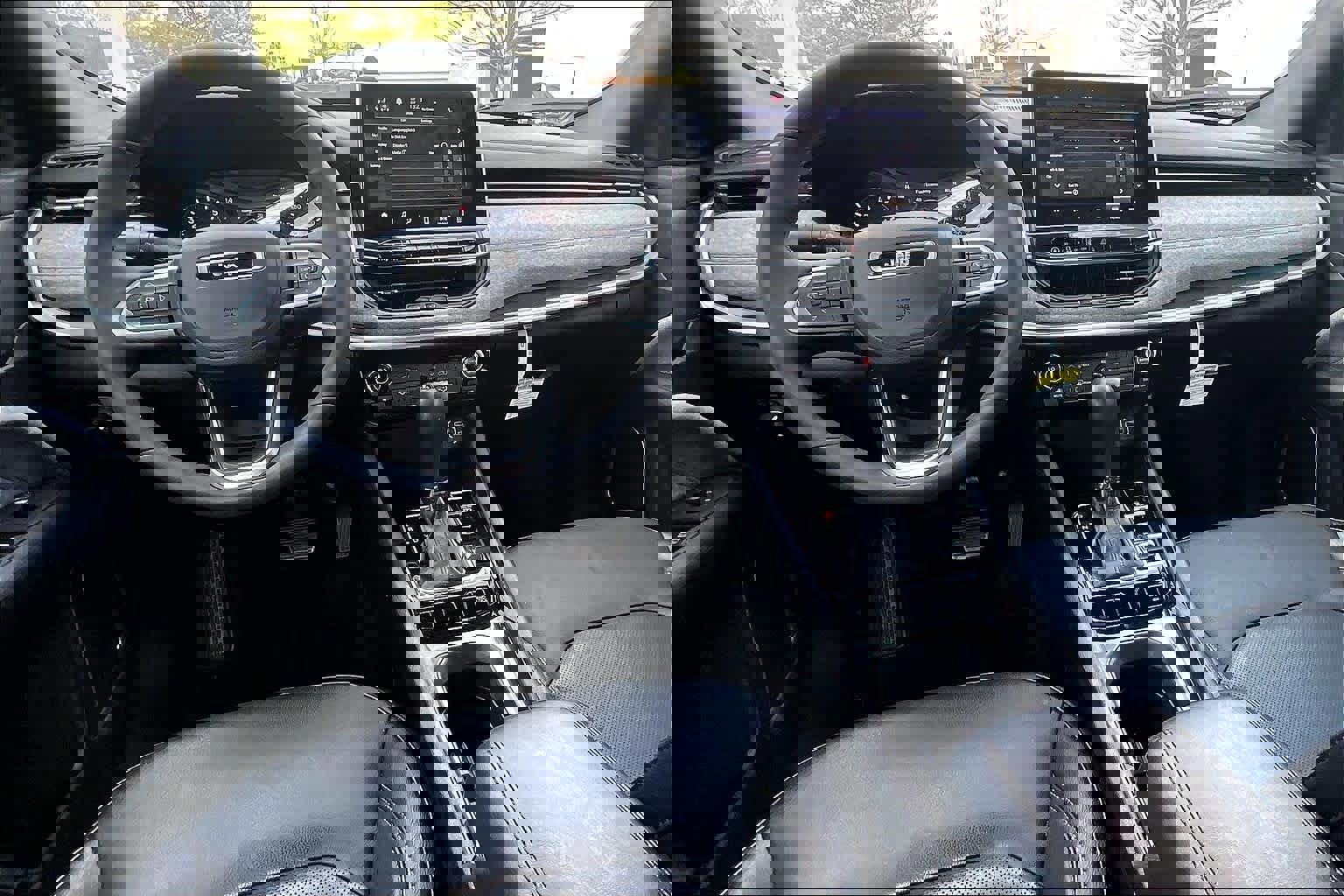 Used 2023 Jeep Compass Latitude w/ Sun and Sound Group image 15