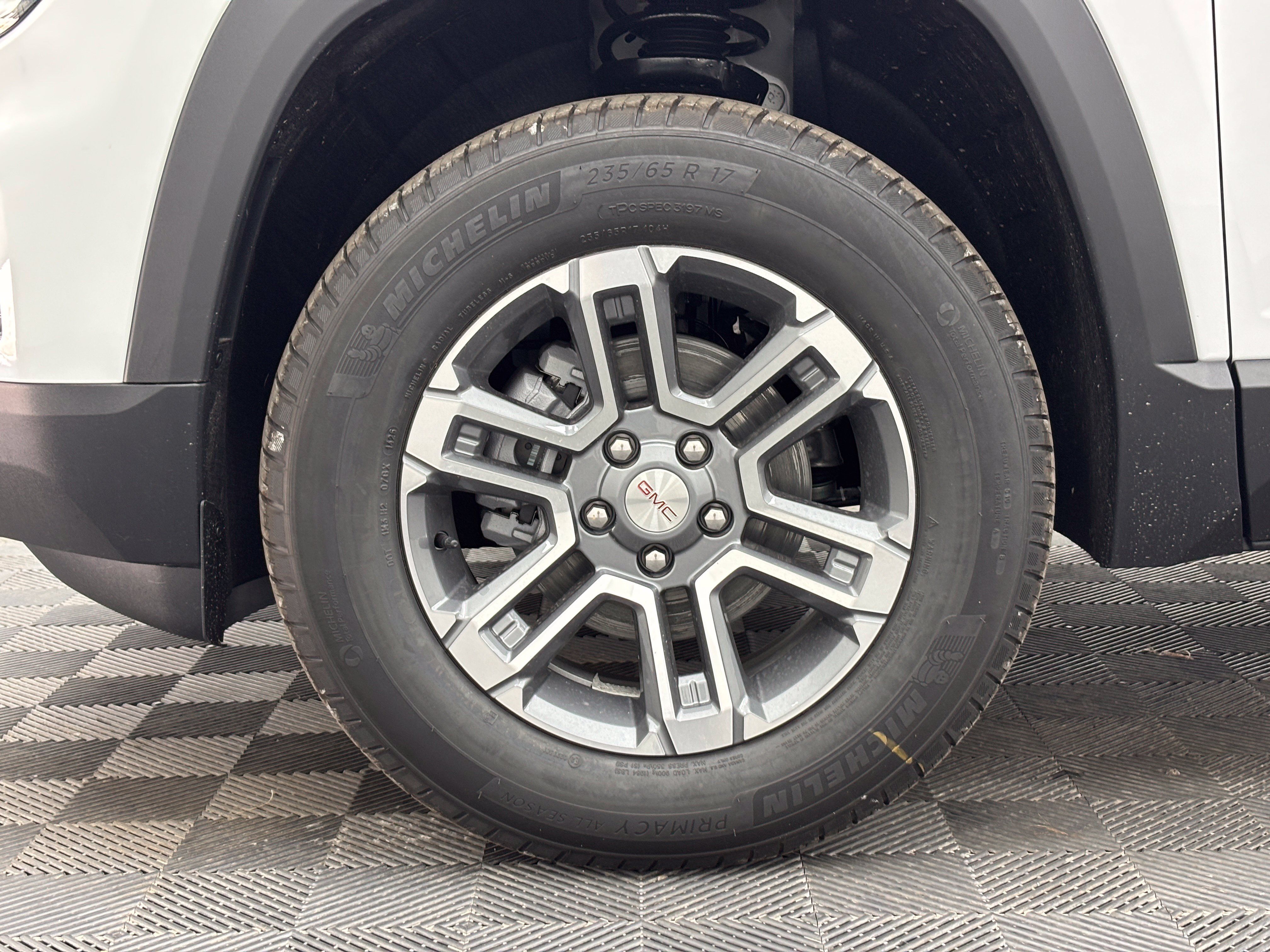 New 2027 GMC Terrain Elevation FWD image 13