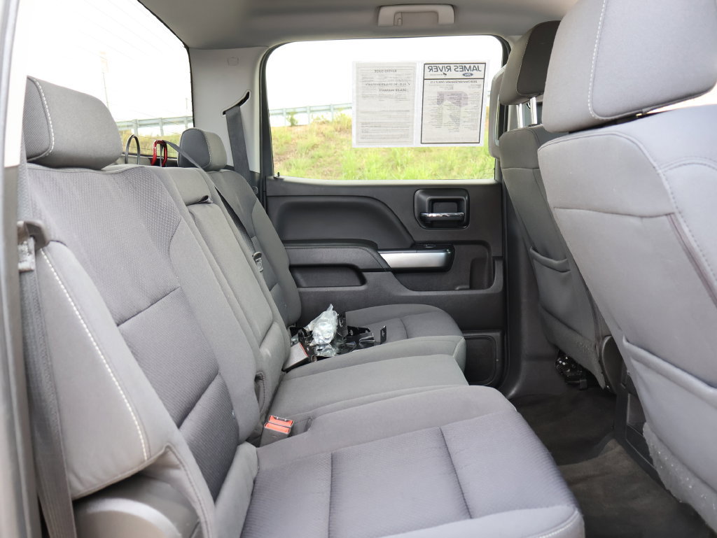 Used 2018 Chevrolet Silverado 1500 LT w/ All Star Edition AWD/4WD image 12