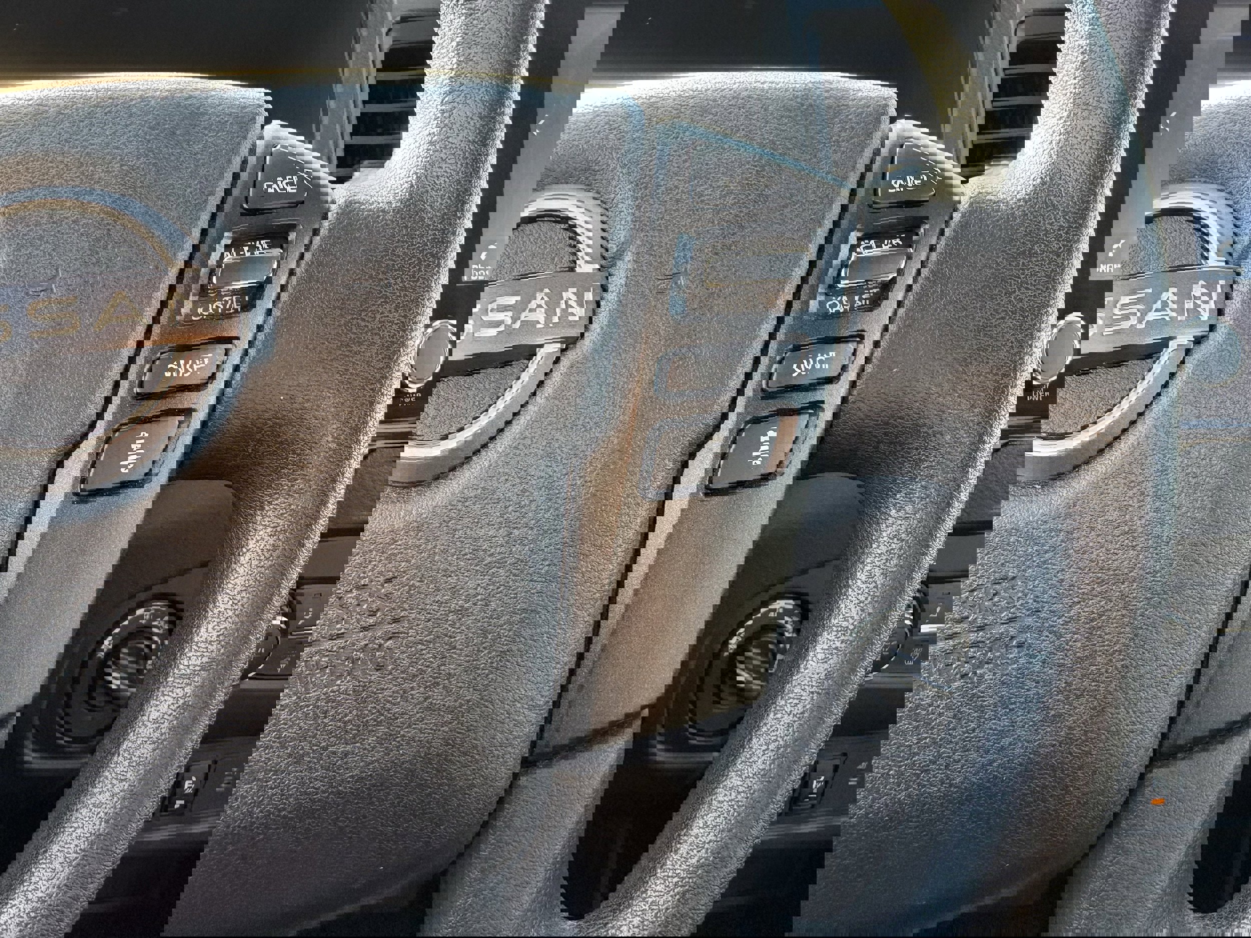 Used 2022 Nissan Frontier S w/ Technology Package image 16