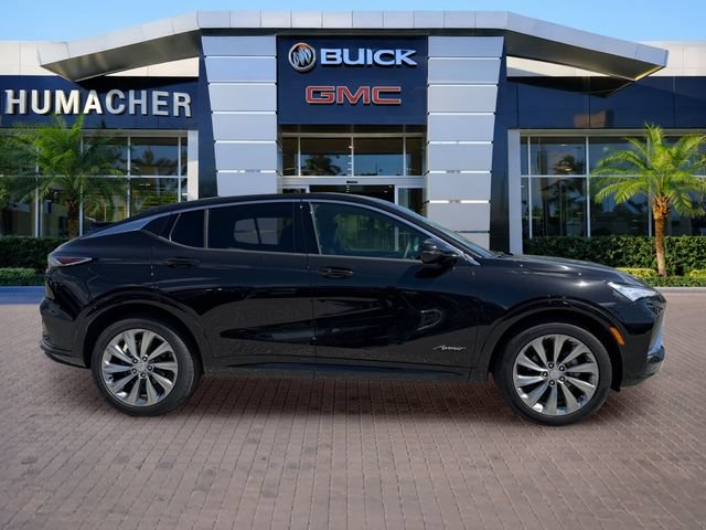 New 2026 Buick Envista Avenir FWD image 8