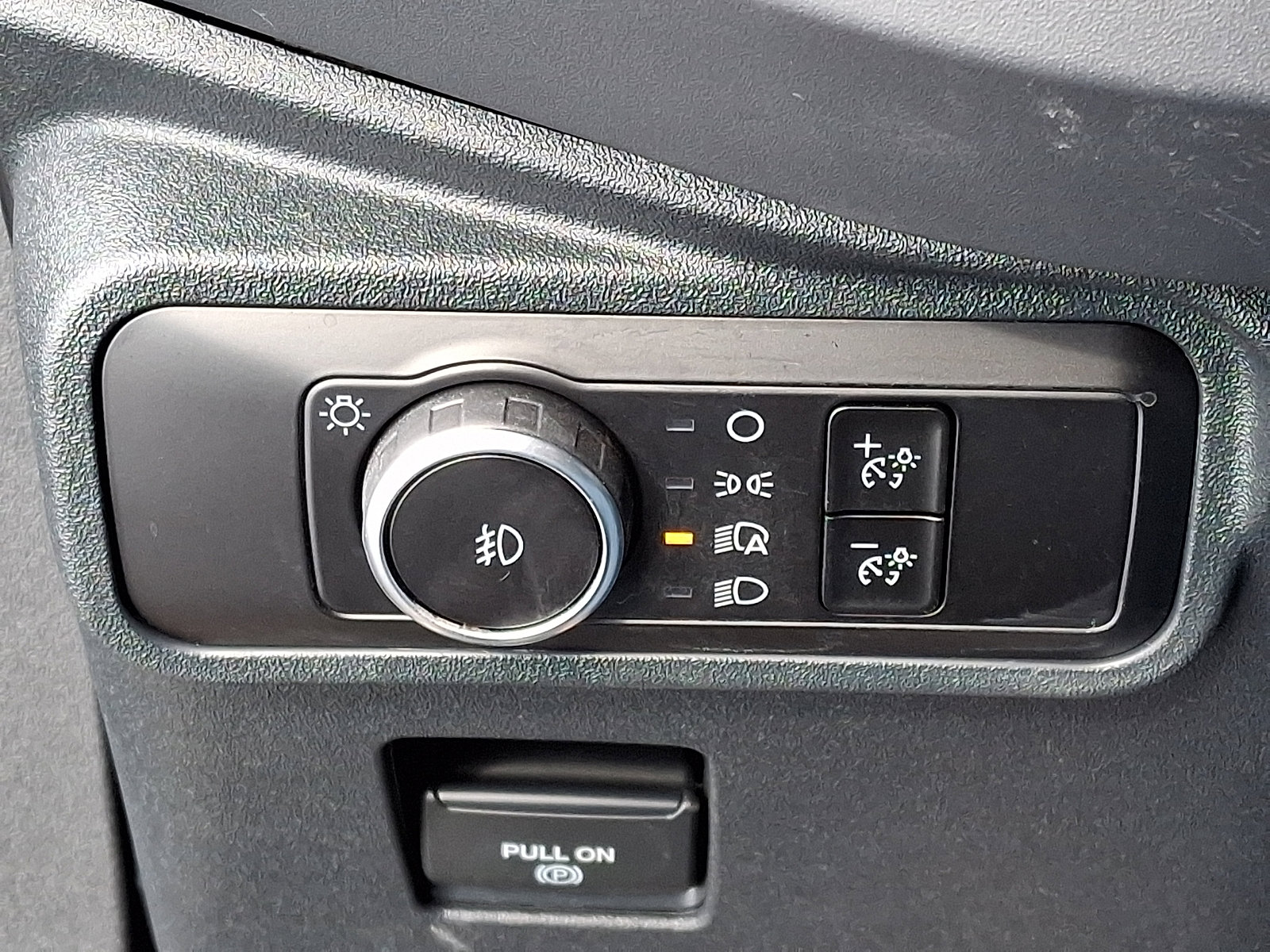 Used 2025 Ford Bronco Outer Banks image 25